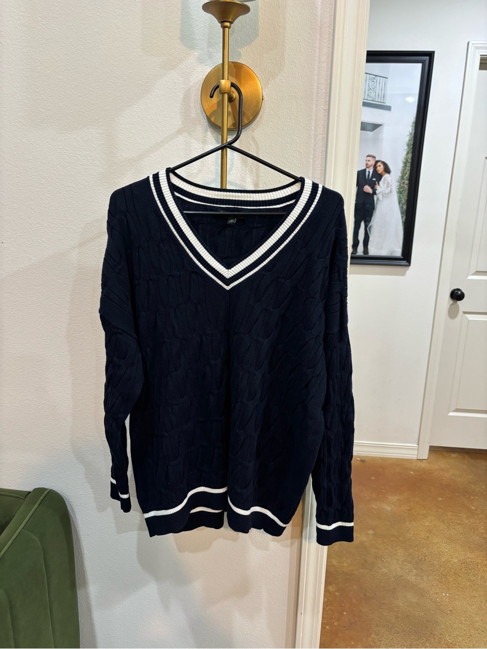 Banana Republic Navy V-Neck Cable Sweater with White Stripe